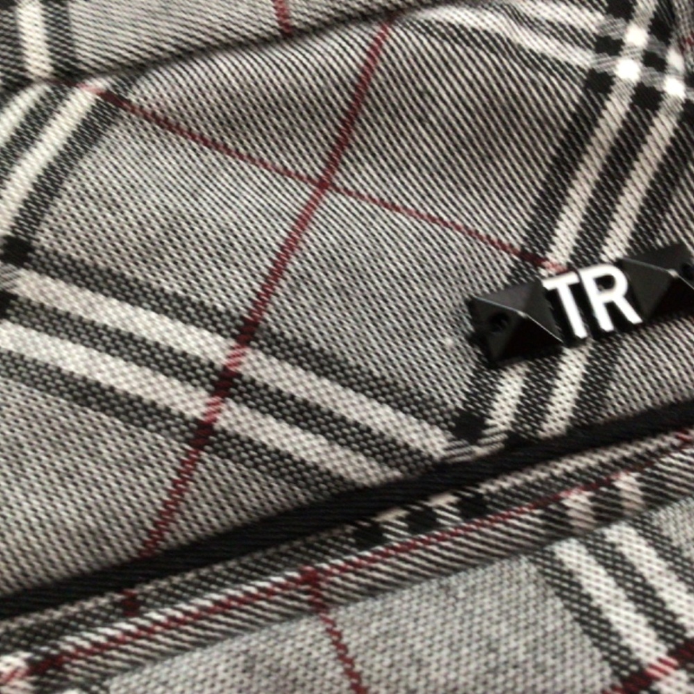 T R premium men’s slacks size 36/32. Great looking slacks, excellent shape. - Picture 10 of 10